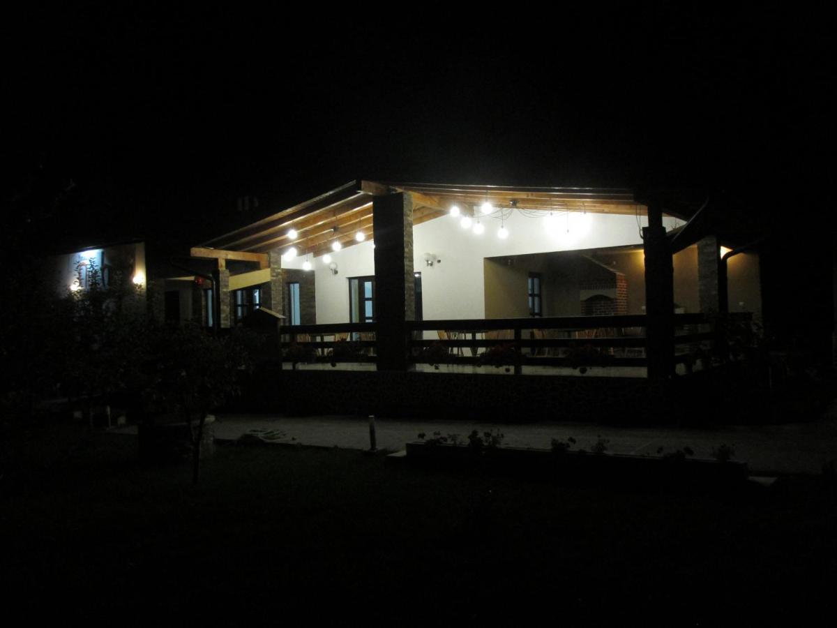 Pensión Nut House Retezat